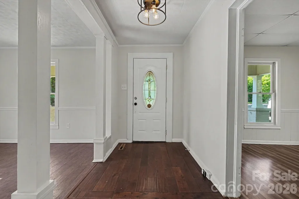 1402 1st Avenue Place NW Hickory NC 28601