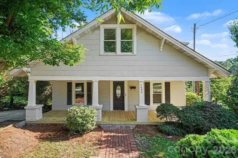 1402 1st Avenue Place NW Hickory NC 28601