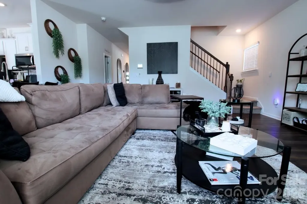 2005 Mariah Glen Court Charlotte NC 28213