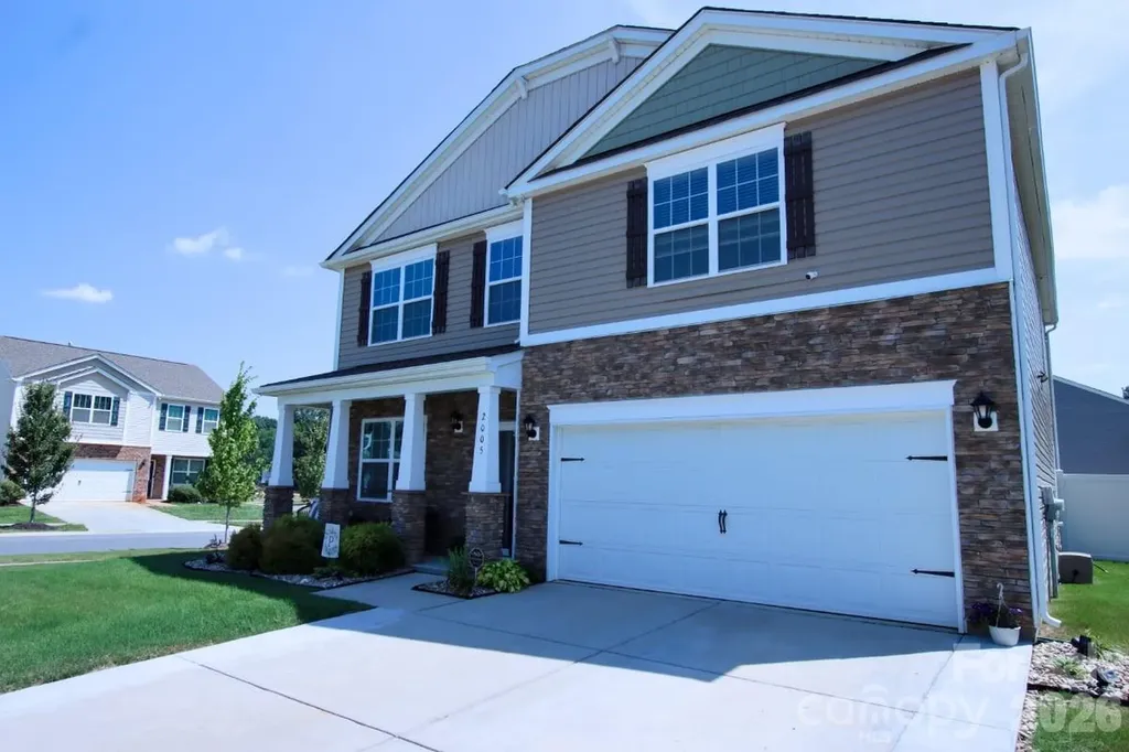 2005 Mariah Glen Court Charlotte NC 28213