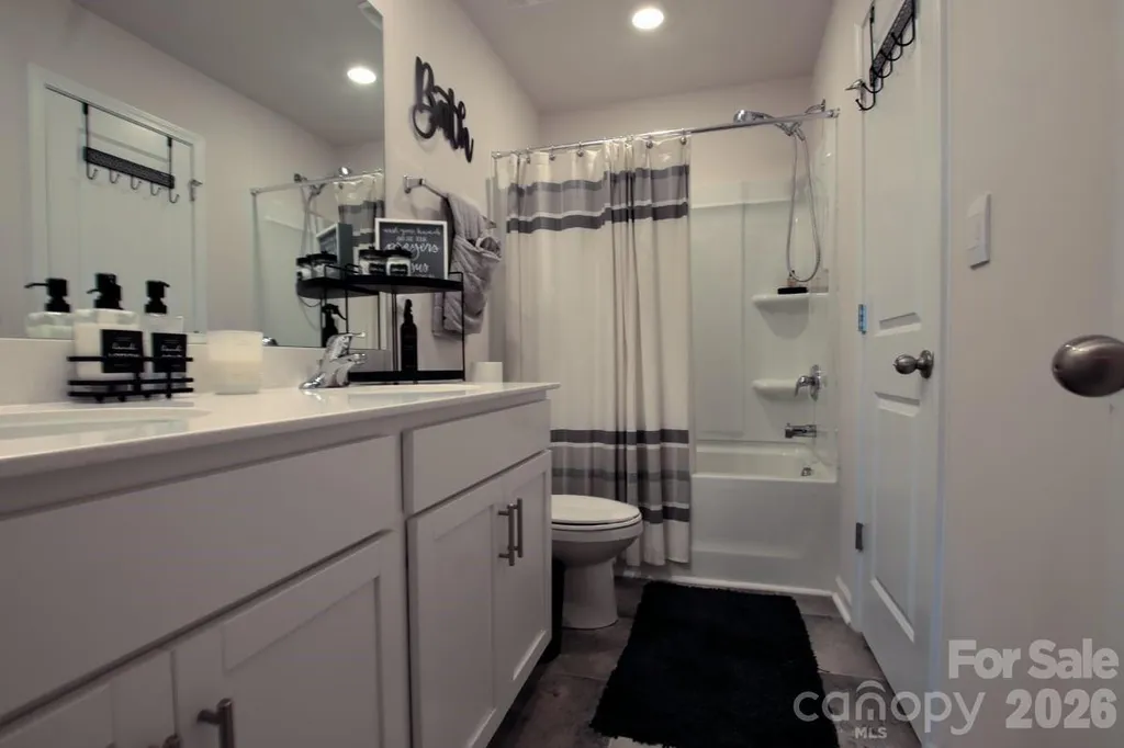 2005 Mariah Glen Court Charlotte NC 28213