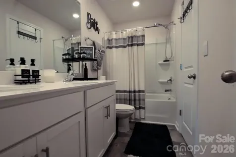 2005 Mariah Glen Court Charlotte NC 28213