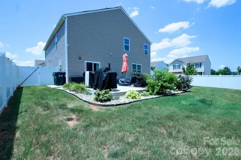 2005 Mariah Glen Court Charlotte NC 28213
