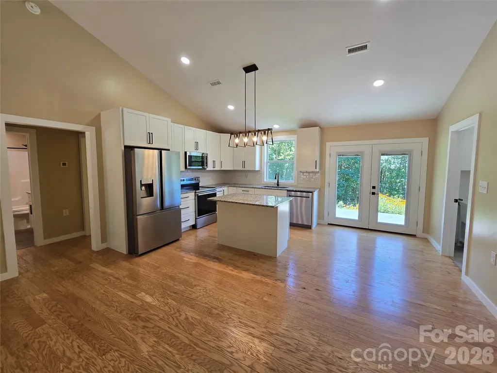 980 Smith Waldrop Road Mill Spring NC 28756