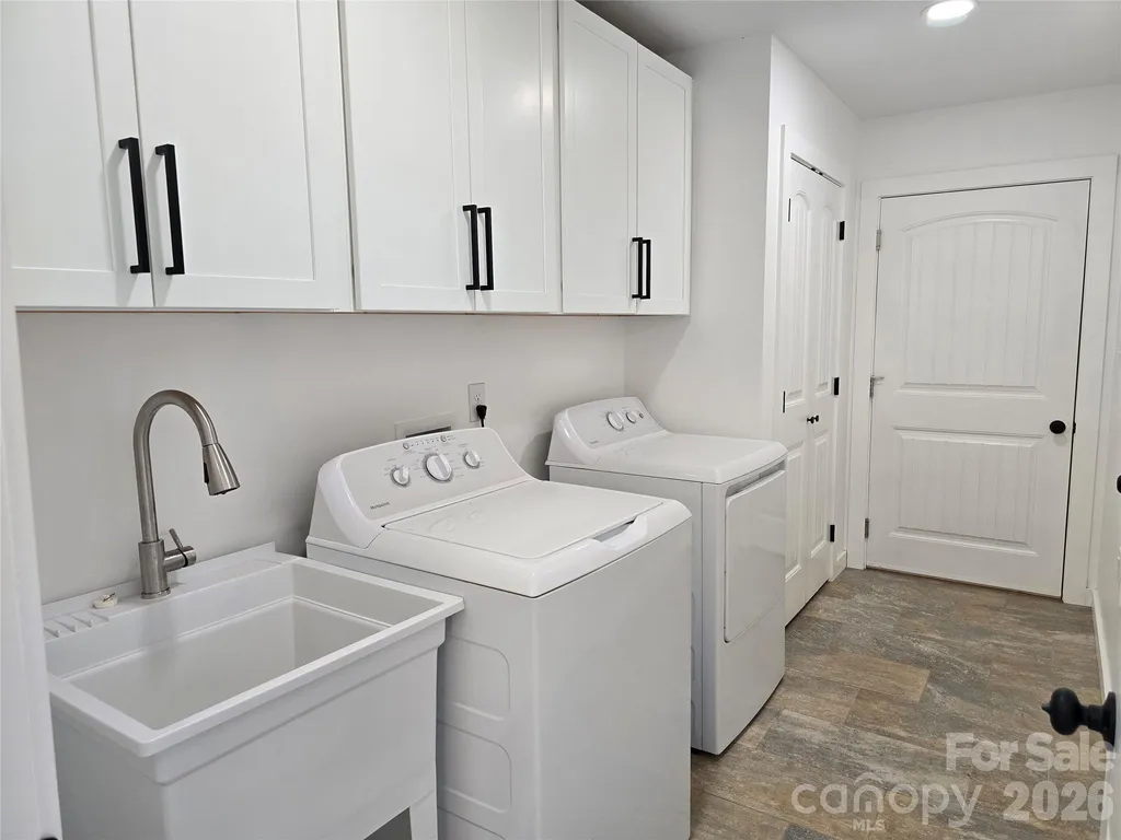 980 Smith Waldrop Road Mill Spring NC 28756