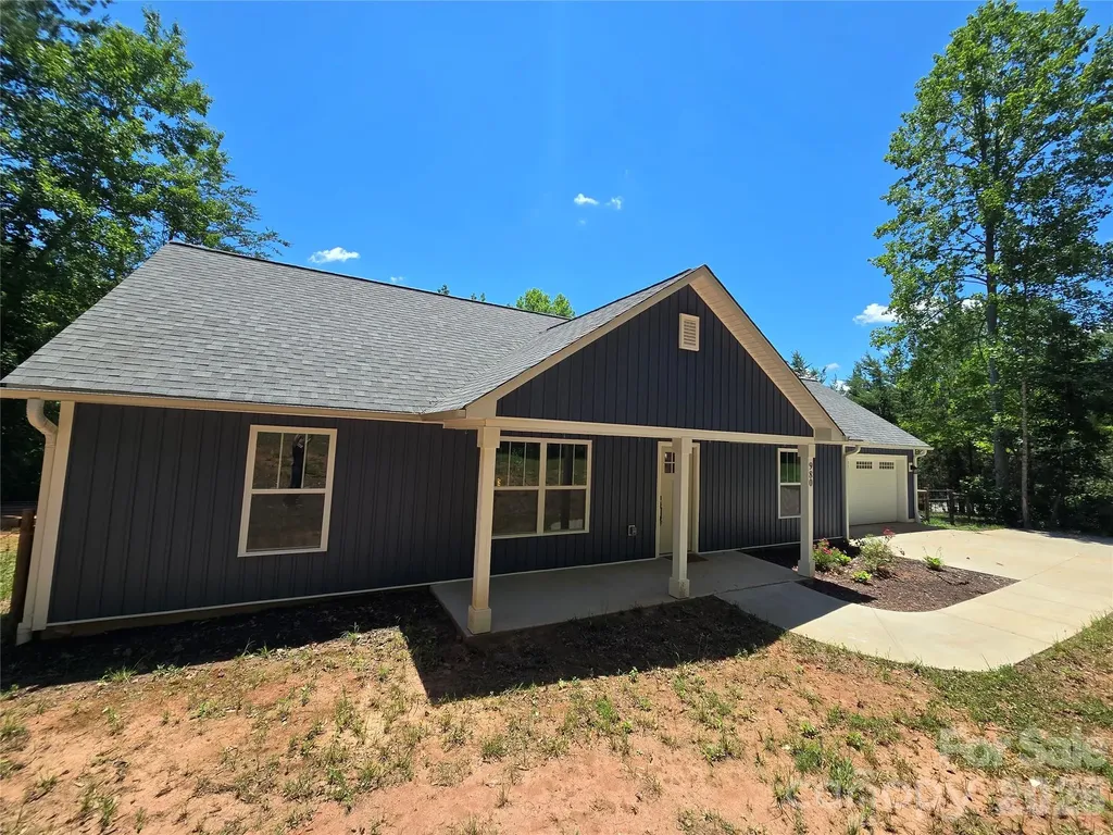980 Smith Waldrop Road Mill Spring NC 28756