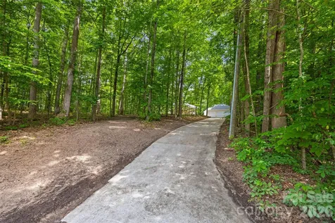 3429 Thoroughbred Lane York SC 29745