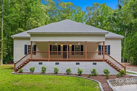 3429 Thoroughbred Lane York SC 29745