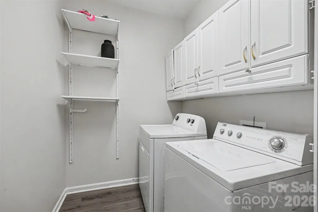 6908 Centerline Drive Charlotte NC 28278