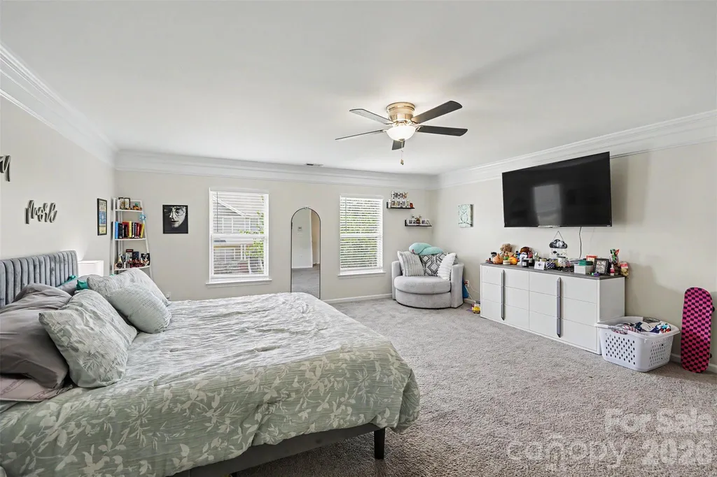 6908 Centerline Drive Charlotte NC 28278