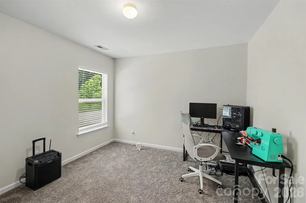 6908 Centerline Drive Charlotte NC 28278