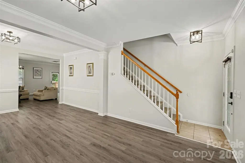 6908 Centerline Drive Charlotte NC 28278