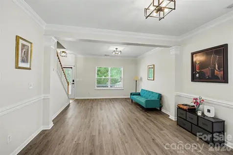 6908 Centerline Drive Charlotte NC 28278