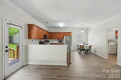 6908 Centerline Drive Charlotte NC 28278