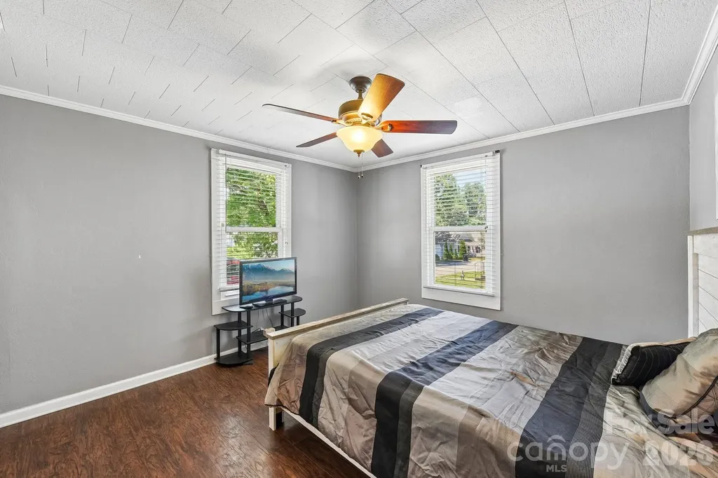 315 Caldwell Avenue Mooresville NC 28115