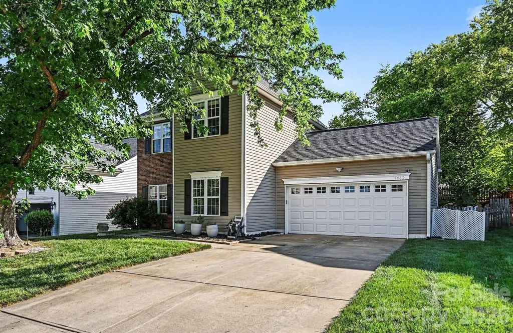 9902 Highlands Crossing Drive Charlotte NC 28277