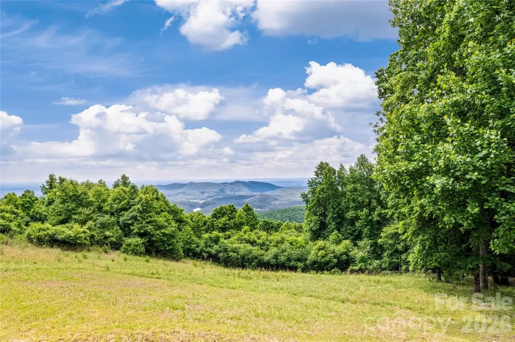 576 Lake Vista Drive Glade Valley NC 28627
