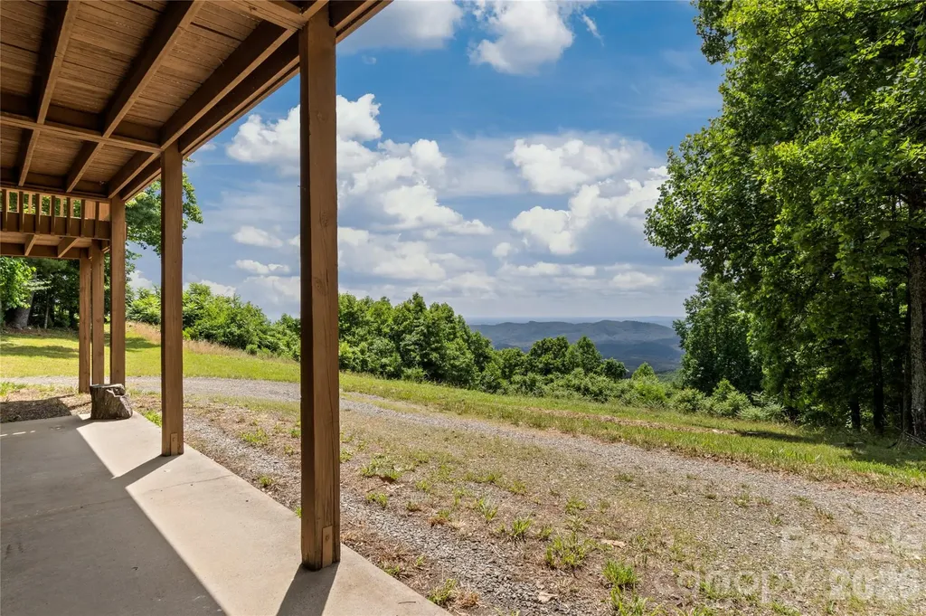 576 Lake Vista Drive Glade Valley NC 28627