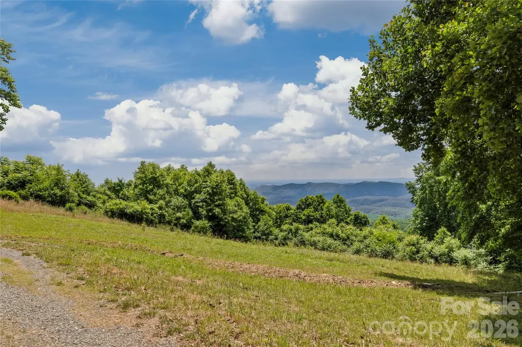 576 Lake Vista Drive Glade Valley NC 28627