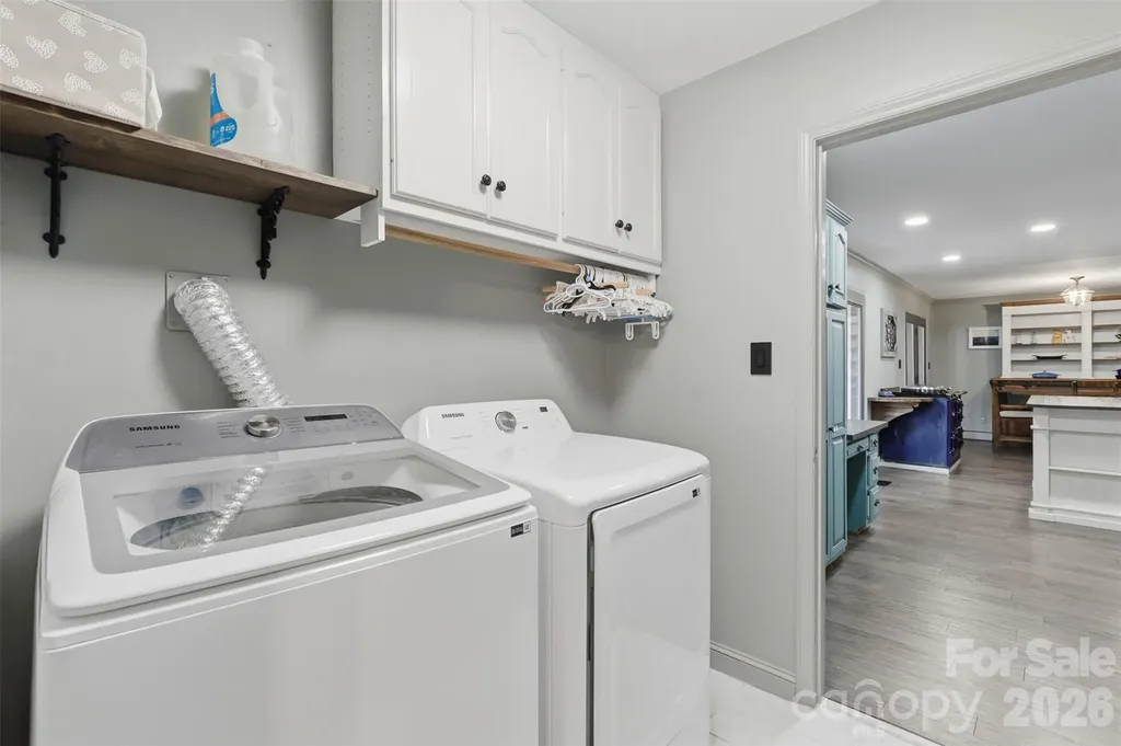 8301 Waxhaw Creek Waxhaw NC 28173