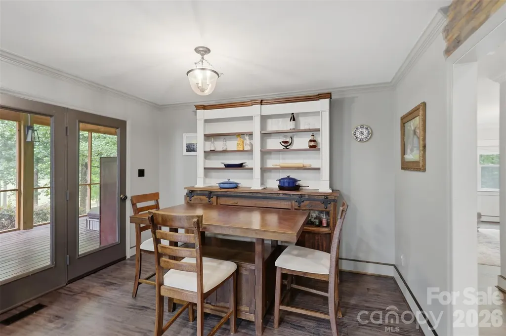 8301 Waxhaw Creek Waxhaw NC 28173