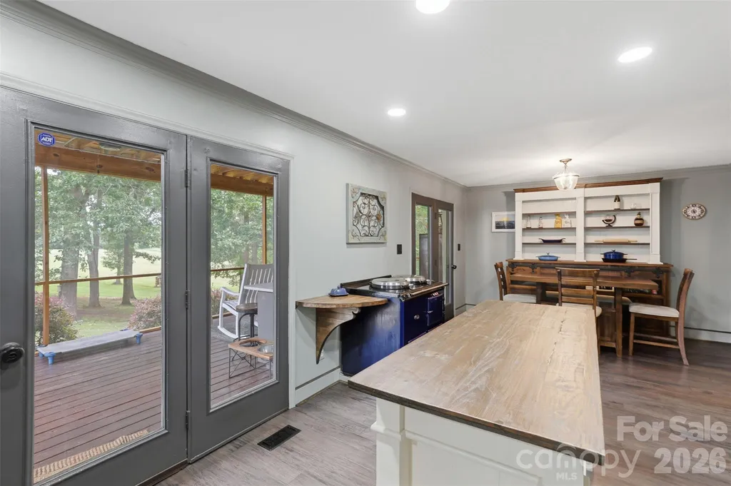 8301 Waxhaw Creek Road Waxhaw NC 28173