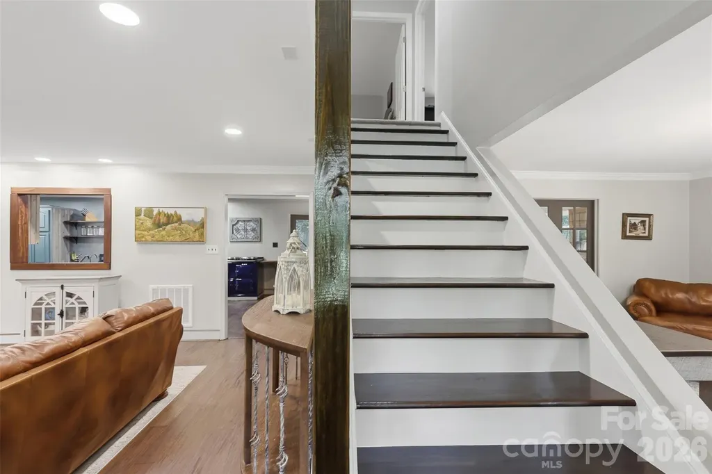 8301 Waxhaw Creek Waxhaw NC 28173