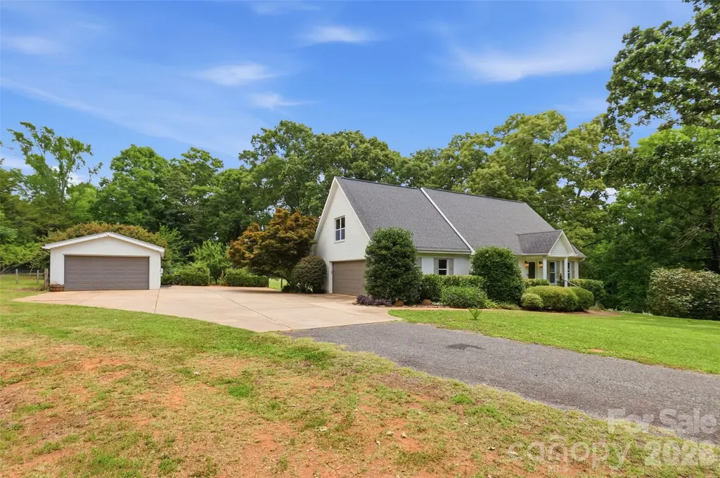 8301 Waxhaw Creek Road Waxhaw NC 28173