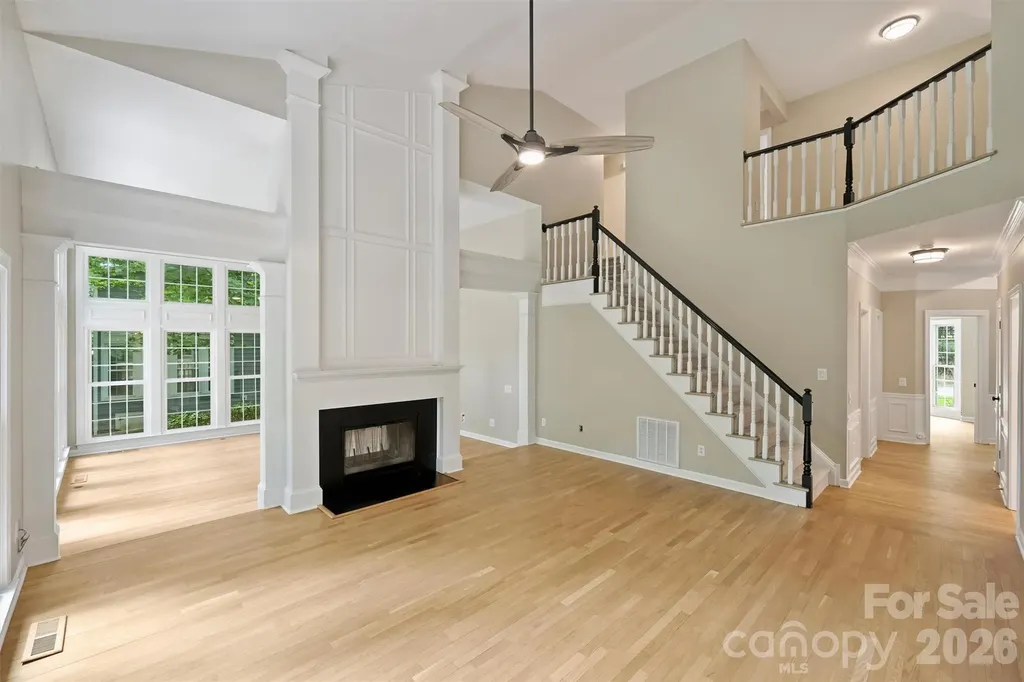 5317 Fairvista Drive Charlotte NC 28269
