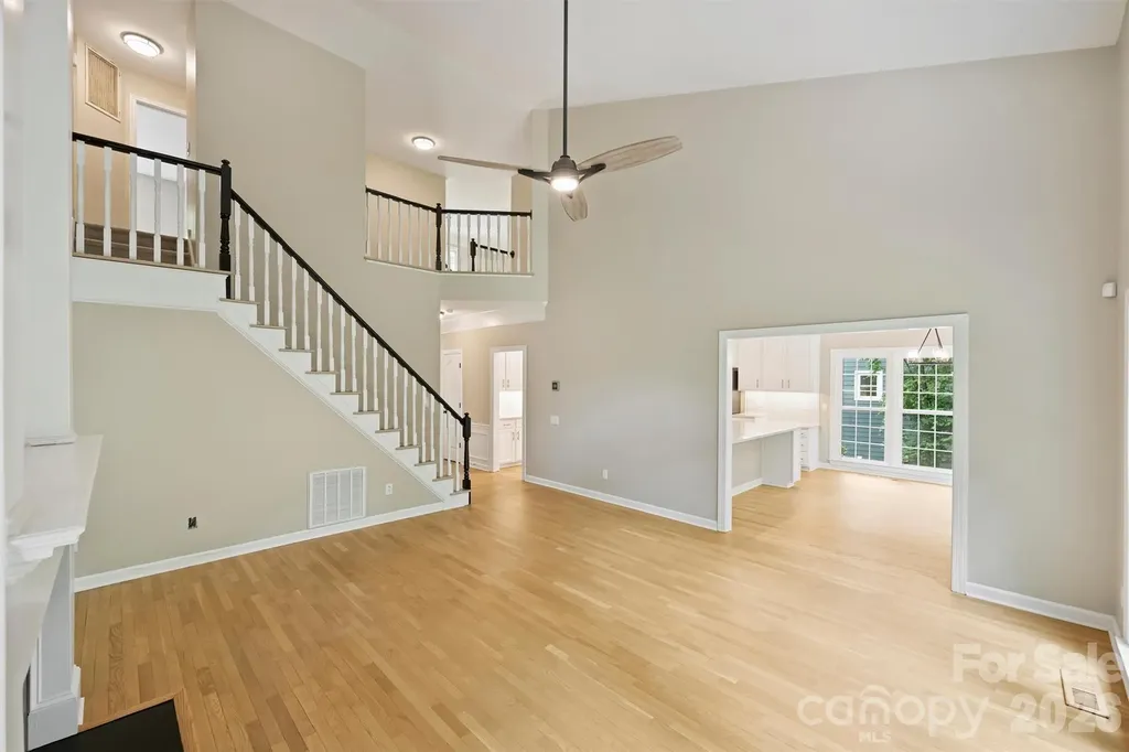 5317 Fairvista Drive Charlotte NC 28269