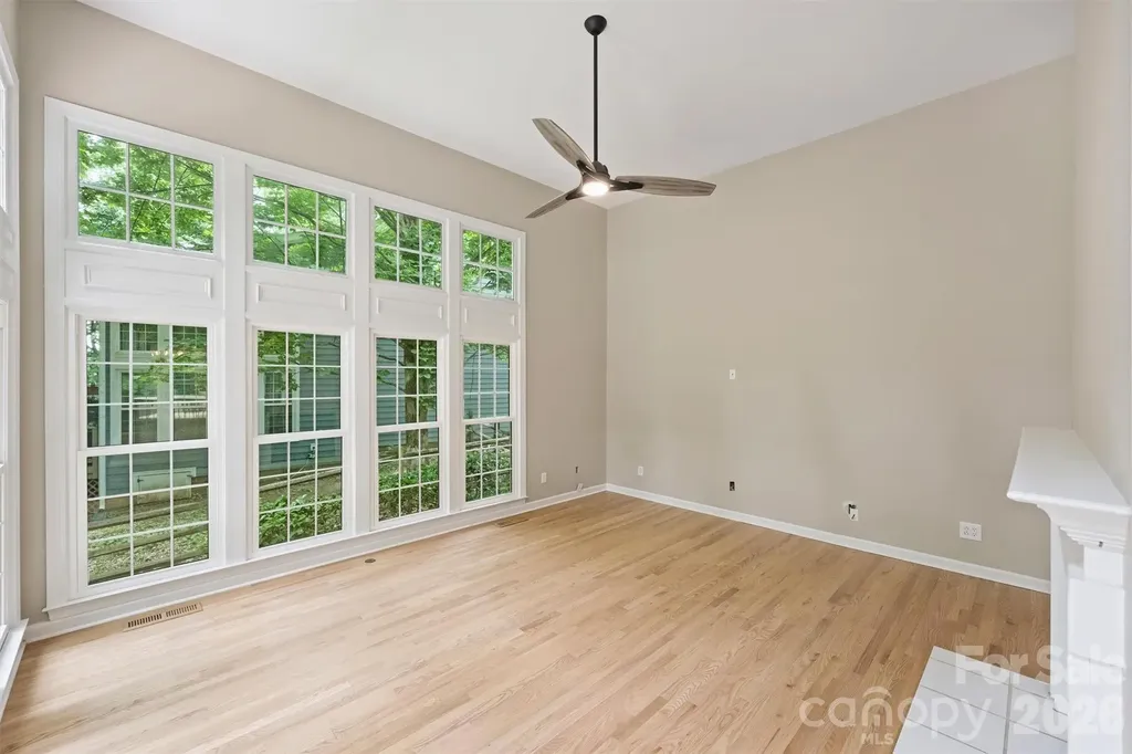 5317 Fairvista Drive Charlotte NC 28269