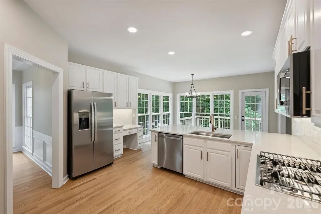 5317 Fairvista Drive Charlotte NC 28269