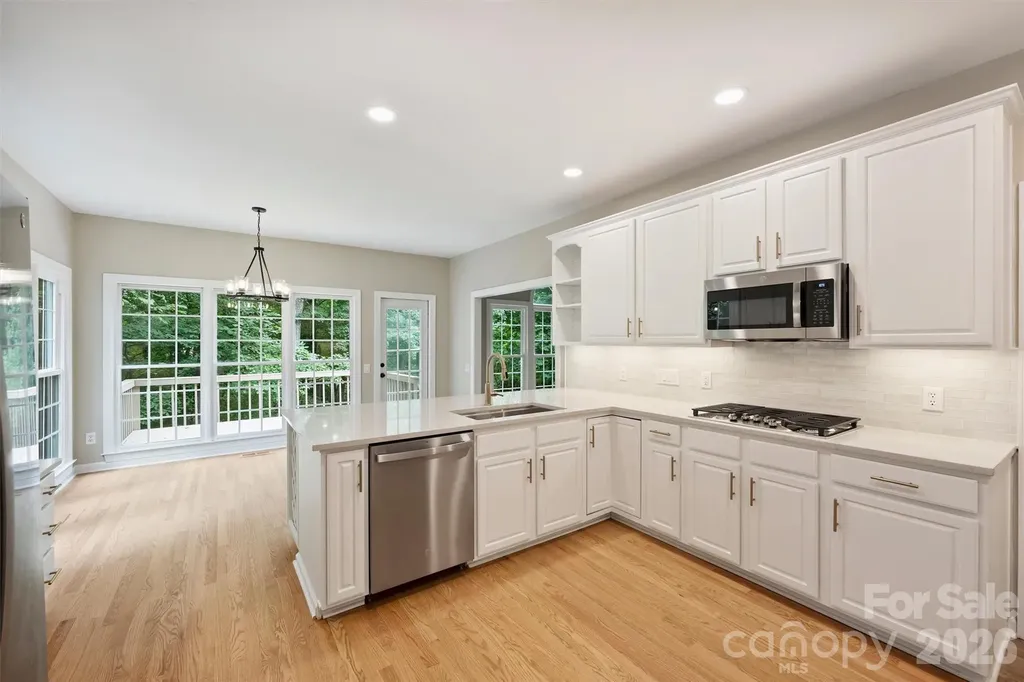 5317 Fairvista Drive Charlotte NC 28269