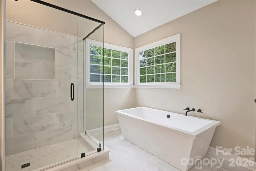 5317 Fairvista Drive Charlotte NC 28269
