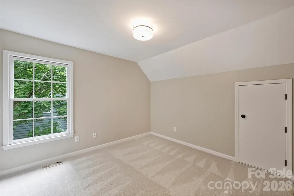 5317 Fairvista Drive Charlotte NC 28269