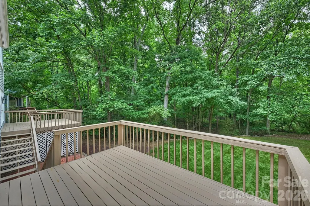 5317 Fairvista Drive Charlotte NC 28269