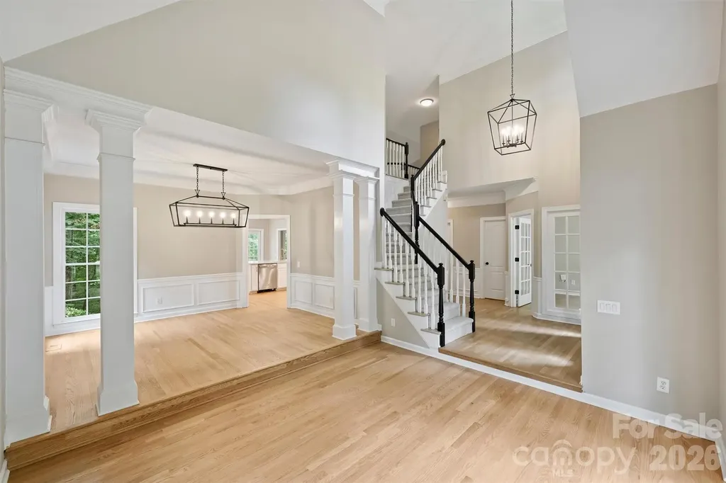 5317 Fairvista Drive Charlotte NC 28269