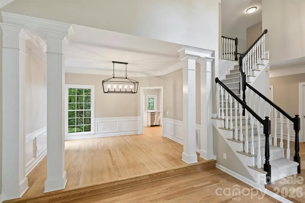 5317 Fairvista Drive Charlotte NC 28269