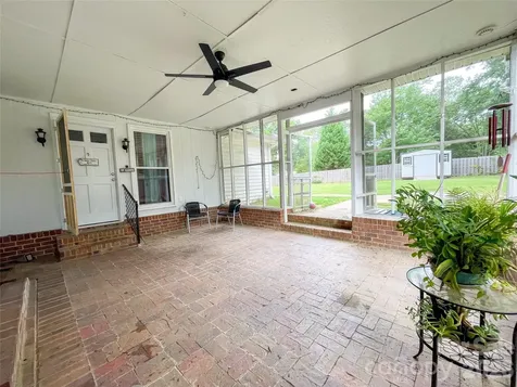 14 Hamden Circle Cheraw SC 29520