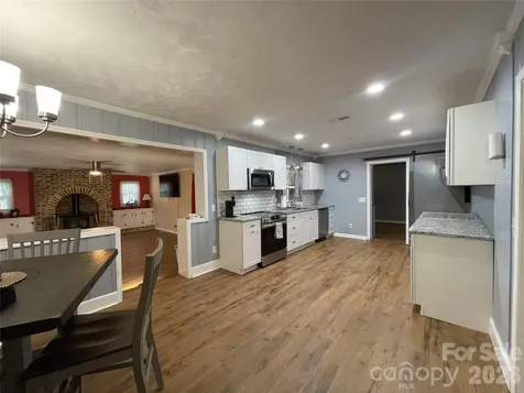 14 Hamden Circle Cheraw SC 29520