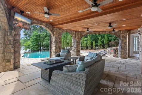 151 Eagle Chase Lane Troutman NC 28166