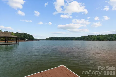 151 Eagle Chase Lane Troutman NC 28166