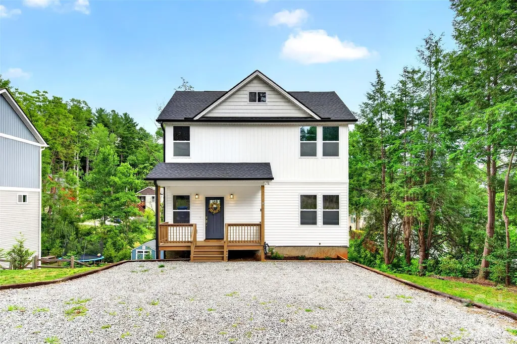 88 Walker Street Black Mountain NC 28711