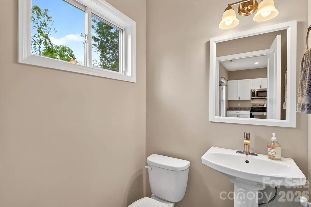 88 Walker Street Black Mountain NC 28711