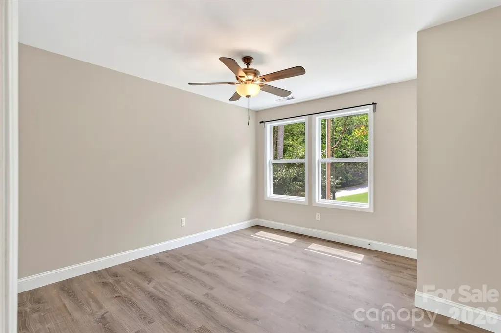 88 Walker Street Black Mountain NC 28711
