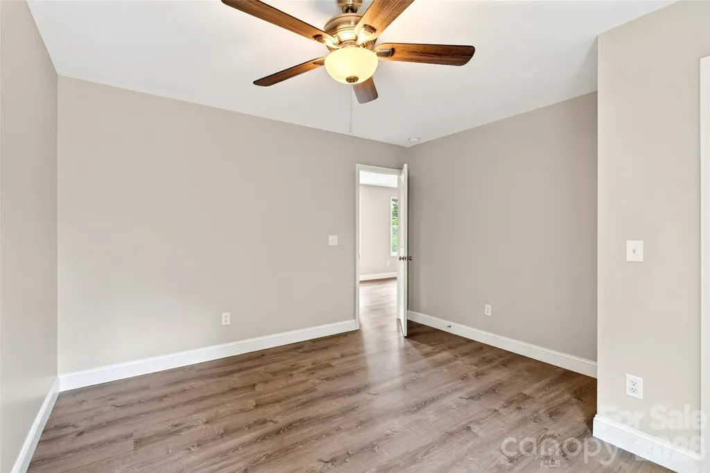 88 Walker Street Black Mountain NC 28711