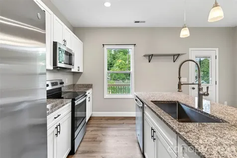 88 Walker Street Black Mountain NC 28711