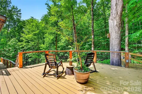 87 Ali Avenue Bakersville NC 28705