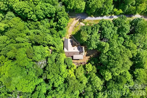87 Ali Avenue Bakersville NC 28705