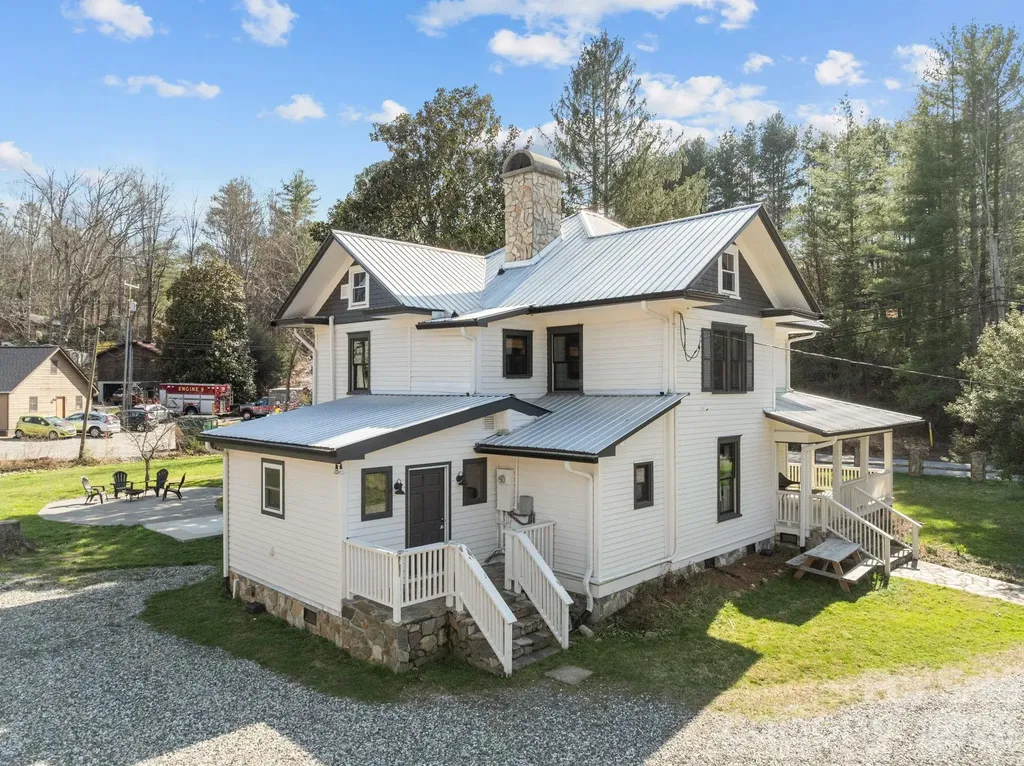 615 Rose Hill Road Asheville NC 28803